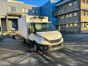 Kylbil Iveco Daily 35-140 - Carrier Pulsor 400