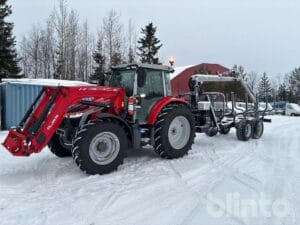 Traktor med skogsvagn MASSEY FERGUSON 5S.125 / Trejon MF1202