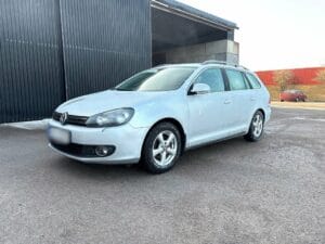 Personbil VOLKSWAGEN Golf 1.6 bensin