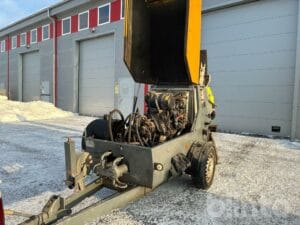Betongpump Släp PUTZMEISTER P715TD