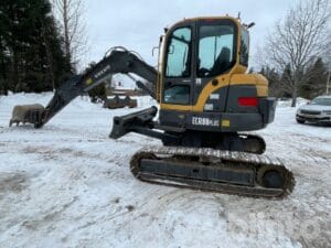 Bandgrävare Volvo ECR88 Plus Hög markfrigång