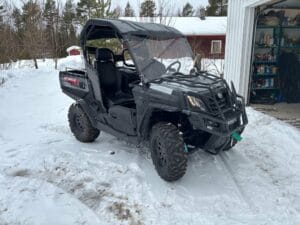 UTV CFMOTO