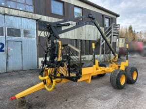 Skogsvagn med kran MOWI 2245 10 ton