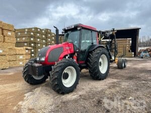 Skogsekipage VALTRA A72 + Moheda M91