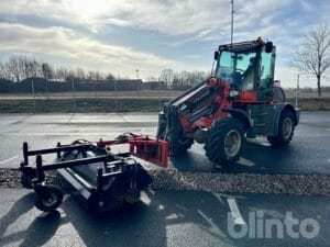 Teleskoplastare Everun ER2500F - 7 redskap