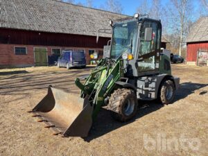 Kompaktlastare Skipsna T3800-4WD