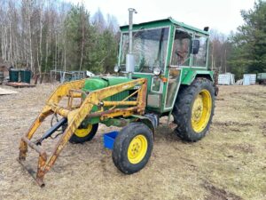 Traktor JOHN DEERE 1130