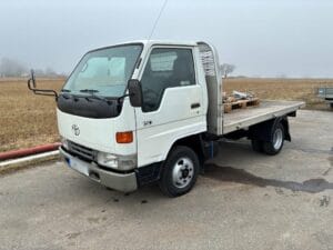 Pick Up TOYOTA HIACE