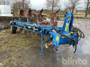 Växelplog 4-skär Överum VF DX 490 H