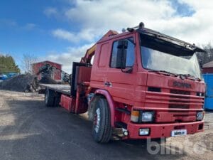 Kranbil SCANIA P82M 4X2