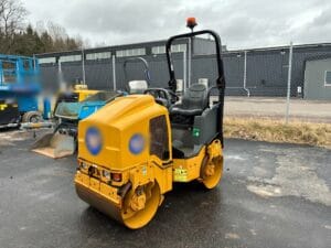 Tandemvält 1500kg Cat CB14B