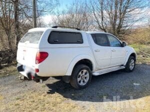 Pickup MITSUBISHI KAOT