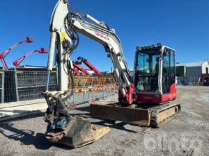 Grävmaskin Takeuchi TB260