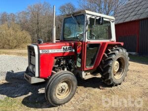 Traktor MASSEY FERGUSON 550-2