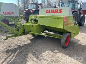Småbalpress Claas Markant 41