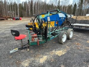 Skogsvagn med kran Kellfri sv27