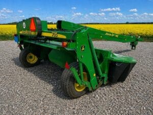 Slåtterkross John Deere 735