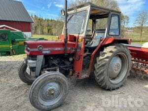 Traktor med lastare & redskap MF 135 låga timmar