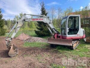 Grävmaskin Takeuchi TB145