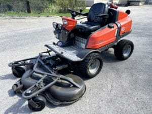 Åkgräsklippare Husqvarna PT 26D