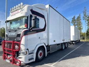 Skåpbil / fjärrbil SCANIA S520