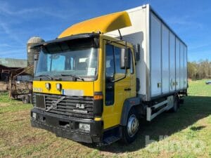 Lastbil VOLVO FL612
