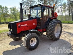 Traktor VALMET 705