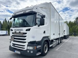 Lösflaksbil SCANIA
