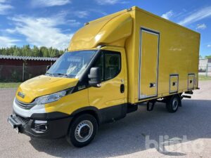 Skåpbil IVECO 35-160 HI-MATIC
