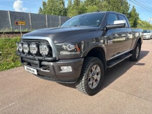 Pickup Dodge Ram 2500 6