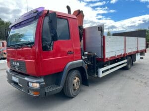 Kranbil / brädgårdsbil MAN