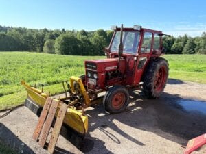 Traktor VOLVO-BM T 430