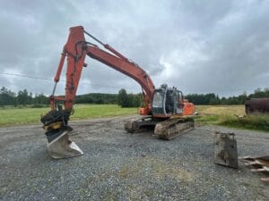 Bandgrävare Hitachi ex 215 LC