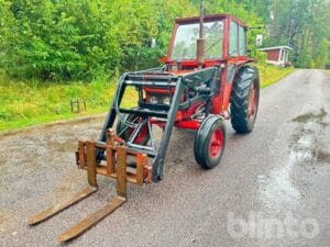Traktor VOLVO-BM T 430