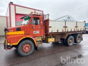 Tippbil VOLVO N10 6X2